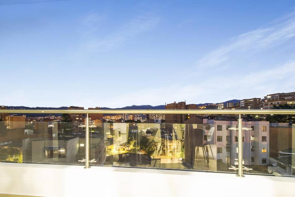 Amplio Apartamento En Calasanz - Estadio Medellín Buitenkant foto