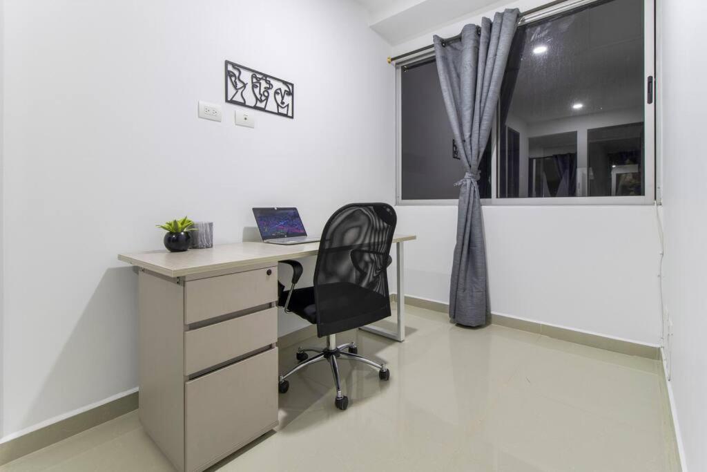 Amplio Apartamento En Calasanz - Estadio Medellín Buitenkant foto