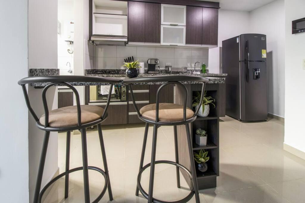 Amplio Apartamento En Calasanz - Estadio Medellín Buitenkant foto